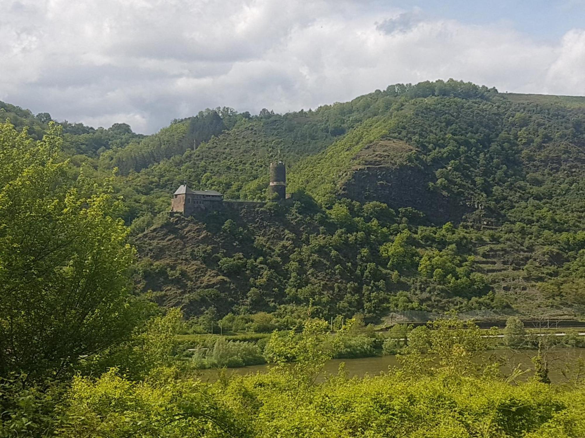 Ferienhaus Leopold Mit Burgblick An Der Mosel Burgen  Buitenkant foto